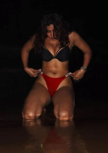 Sofia Ansari Nude Bikiny Picture